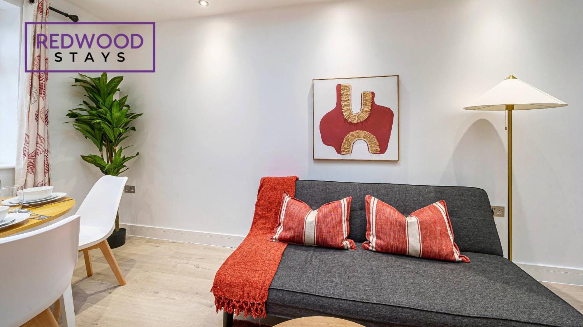 1 Bed 1 Bath Town Center Apartments For Corporates & Contractors, Wifi, Netflix And Parking On Selected Units By Redwood Stays Aldershot Bagian luar foto