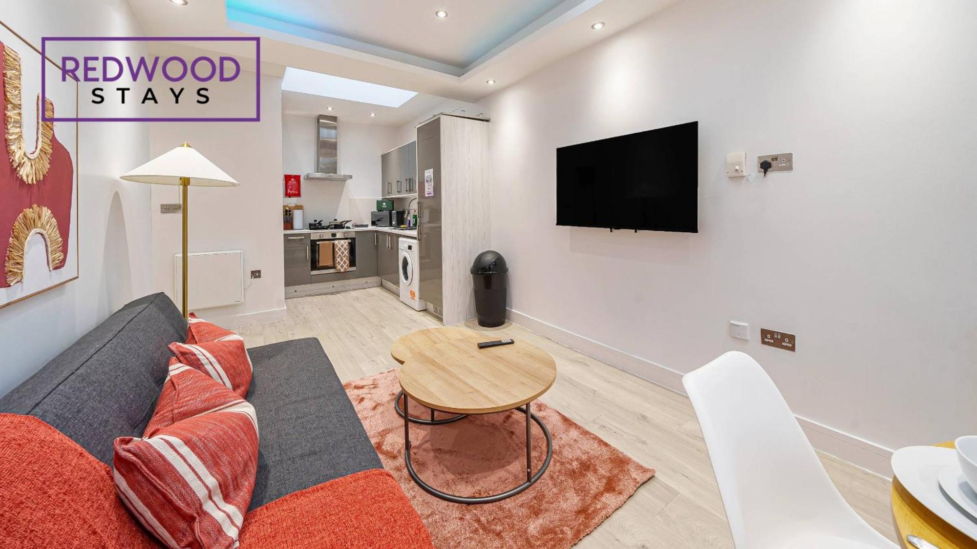 1 Bed 1 Bath Town Center Apartments For Corporates & Contractors, Wifi, Netflix And Parking On Selected Units By Redwood Stays Aldershot Bagian luar foto