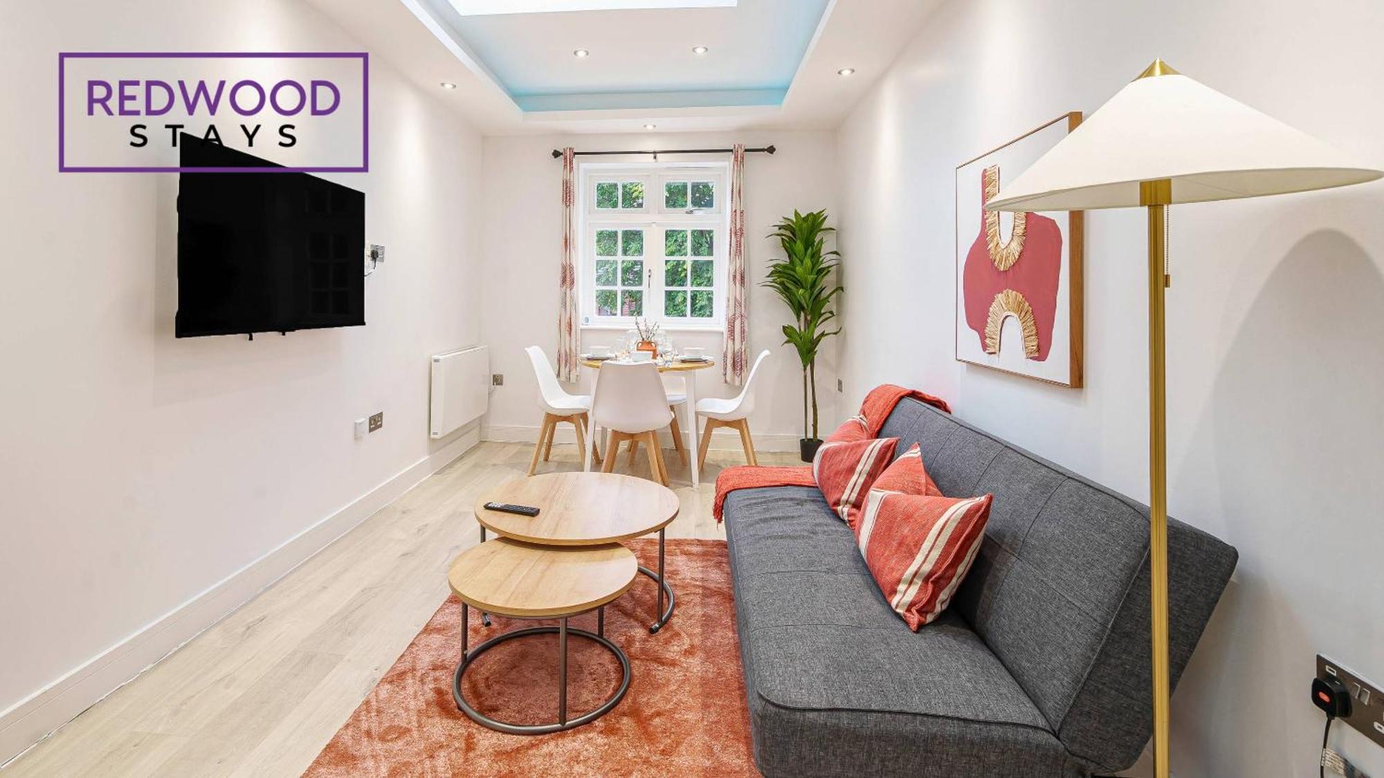 1 Bed 1 Bath Town Center Apartments For Corporates & Contractors, Wifi, Netflix And Parking On Selected Units By Redwood Stays Aldershot Bagian luar foto